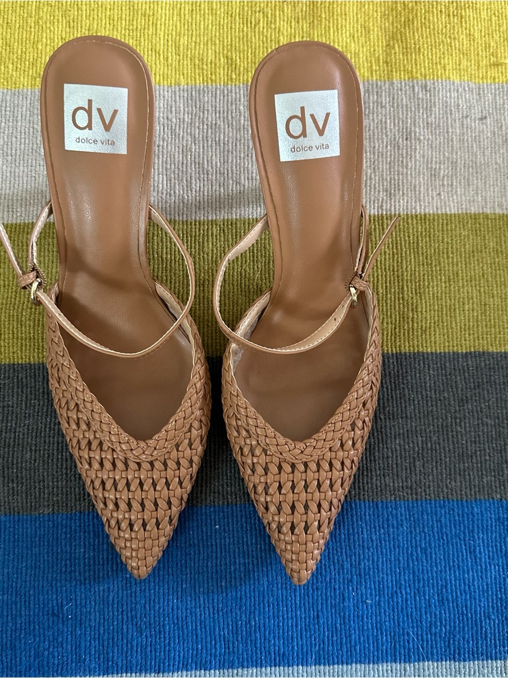 Dolce Vita geanie brown woven pointed heels